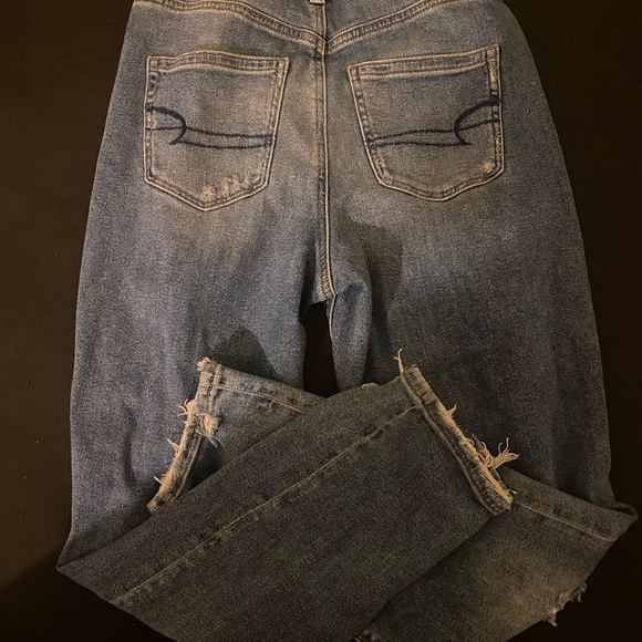 AEO mom jeans - Picture 7 of 9